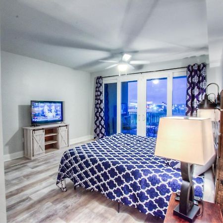 Brand New!Laketown Wharf 334! Beautiful 3 Bd, Great Amenities, And Great Location Panama Stadt Exterior foto